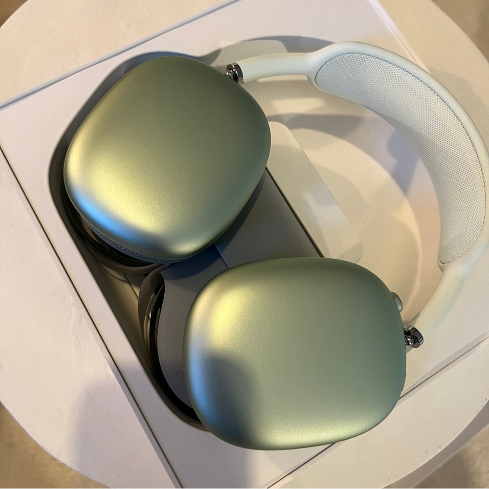 APPLE AIRPOD MAX GREEN! 🍏